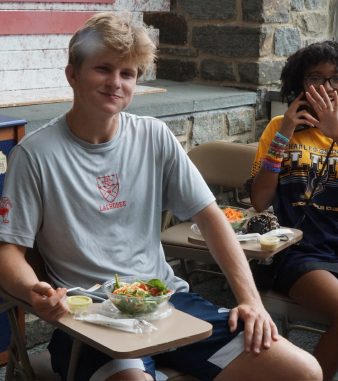 0C40B8D5-458C-4ED5-93DF-28BA6EB0EAD8